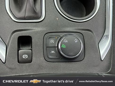 Used 2023 Chevrolet Traverse LT w/ Rear Camera Mirror Package AWD/4WD image 20