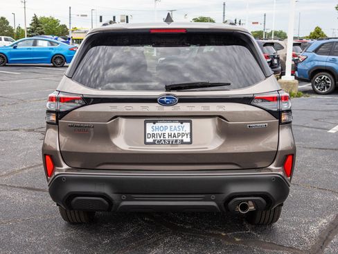 New 2025 Subaru Forester Touring w/ Popular Package - Touring image 13