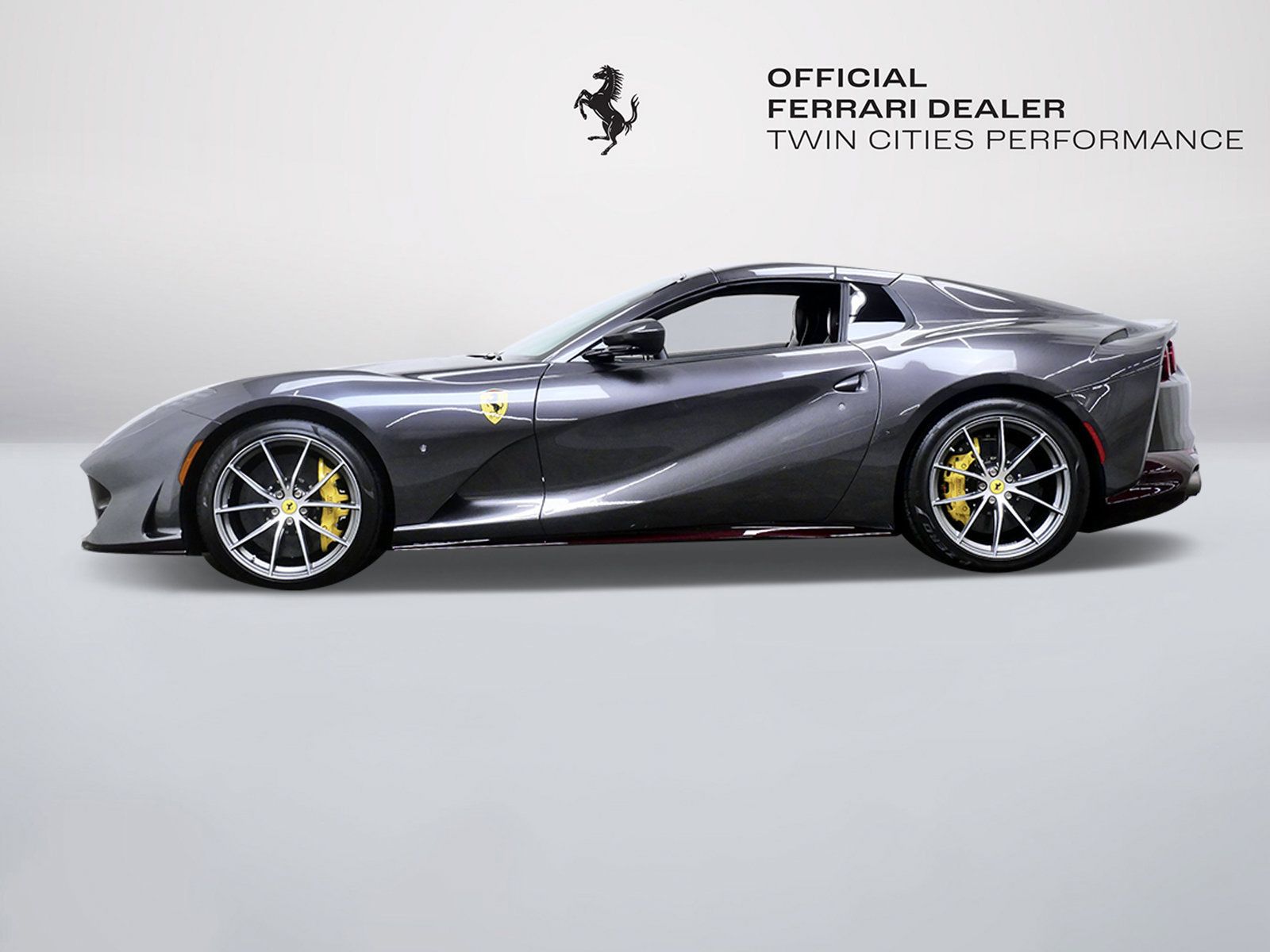 Certified 2022 Ferrari 812 GTS RWD image 2