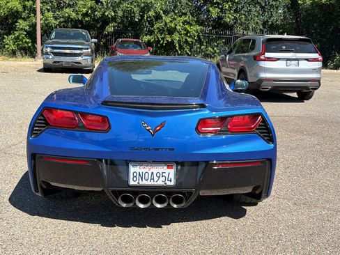 Used 2019 Chevrolet Corvette Stingray Coupe w/ 2LT Preferred Equipment Group RWD image 6