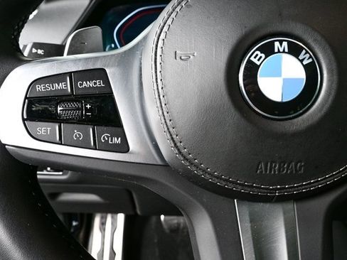 Used 2022 BMW X6 M50i w/ Executive Package image 9