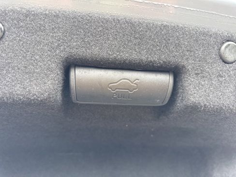 Used 2016 Hyundai Sonata Limited image 15