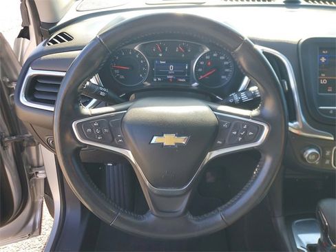 Used 2022 Chevrolet Equinox LT image 20