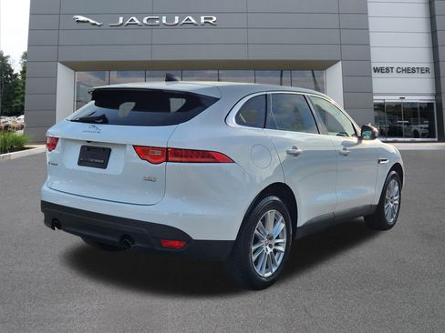 Used 2020 Jaguar F-PACE Prestige image 4