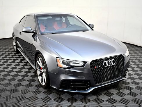 Used 2015 Audi RS 5 Coupe w/ Black Optic Plus Package image 4