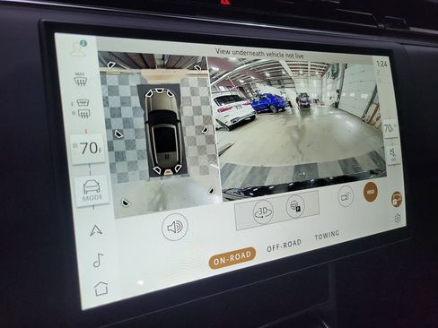 New 2025 Land Rover Range Rover SE image 19