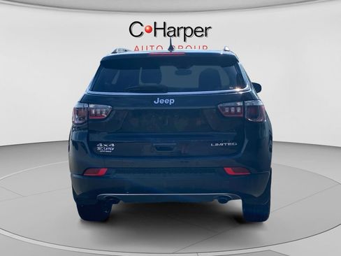 Used 2023 Jeep Compass Limited w/ Sun and Sound Group AWD/4WD image 3