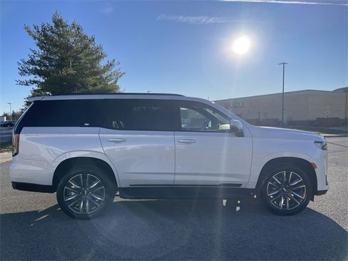 Used 2021 Cadillac Escalade Sport image 6