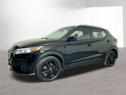 Used 2023 Nissan Kicks SV image 22