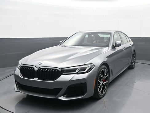 Used 2023 BMW 540i xDrive w/ M Sport Package image 1