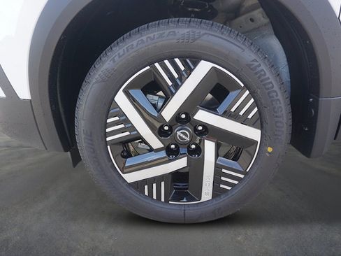New 2026 Nissan Kicks SV w/ Cold Weather Package FWD image 9