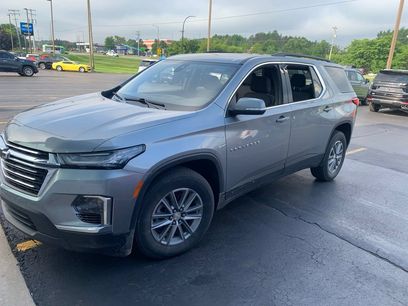 Used 2023 Chevrolet Traverse LT