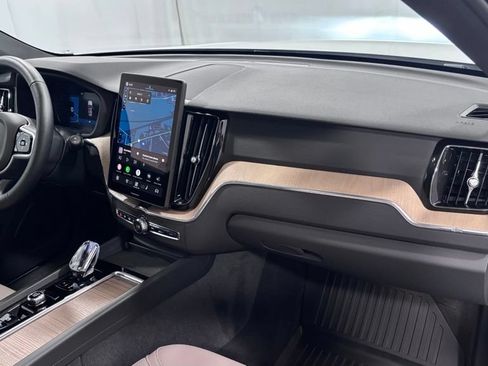 Certified 2026 Volvo XC60 B5 Plus AWD/4WD image 17
