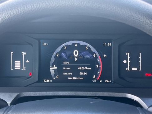 Used 2025 Toyota Tacoma SR5 image 27