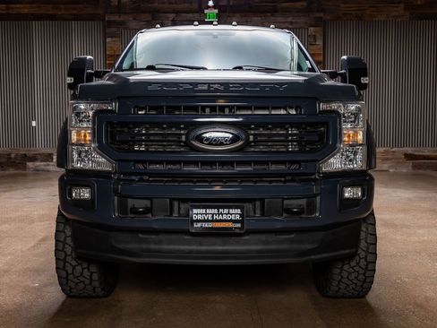 Used 2021 Ford F250 Lariat w/ Lariat Ultimate Package image 2