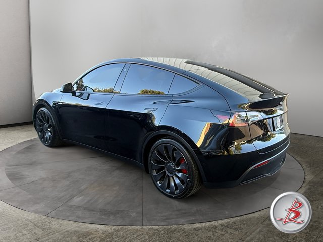 Used 2022 Tesla Model Y Performance AWD/4WD image 5