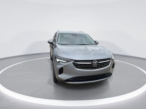 Used 2023 Buick Envision Preferred image 3