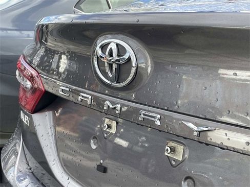 Used 2024 Toyota Camry LE image 11