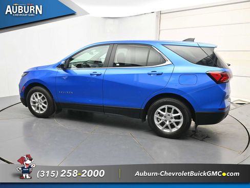Used 2024 Chevrolet Equinox LT AWD/4WD image 18