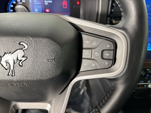 Used 2024 Ford Bronco Outer Banks AWD/4WD image 12