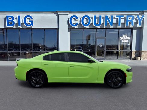 Used 2023 Dodge Charger SXT w/ Blacktop Package AWD/4WD image 4