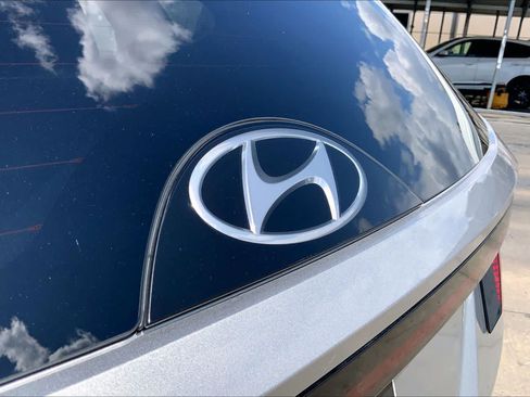 Used 2024 Hyundai Tucson SEL FWD image 31
