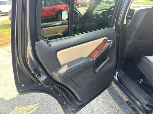Used 2010 Ford Explorer Eddie Bauer RWD image 9