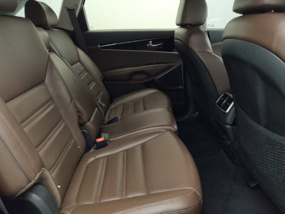 Used 2020 Kia Sorento SX FWD image 19