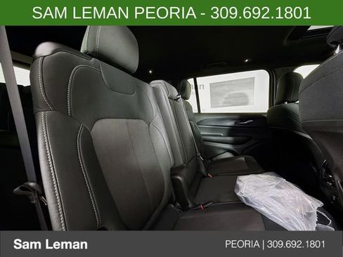 New 2025 Jeep Grand Cherokee L Laredo w/ Luxury Tech Group I image 28