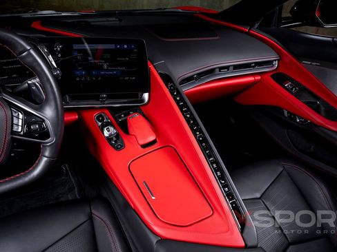 Used 2020 Chevrolet Corvette Stingray w/ 3LT Preferred Equipment Group image 40