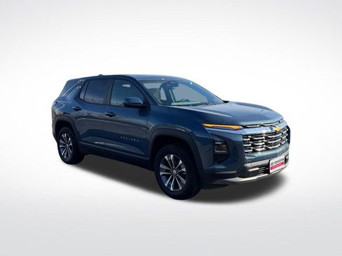 Used 2025 Chevrolet Equinox LT image 8