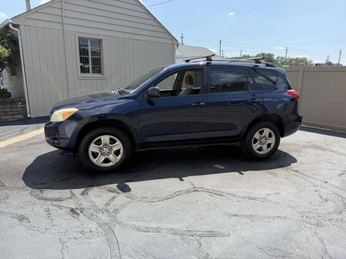 Used 2007 Toyota RAV4 2WD V6 w/ Tow Prep Pkg image 9