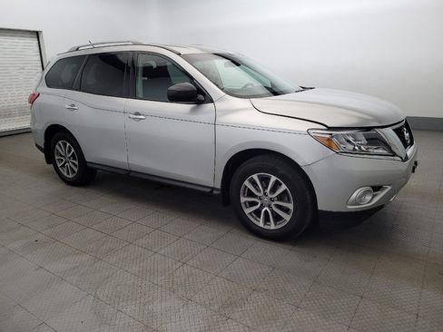 Used 2016 Nissan Pathfinder S AWD/4WD image 11