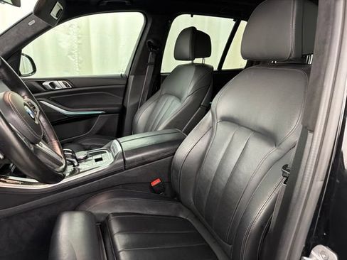 Used 2022 BMW X5 M50i AWD/4WD image 10
