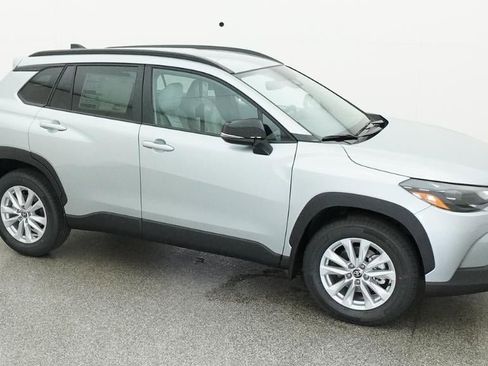 New 2026 Toyota Corolla Cross LE image 12