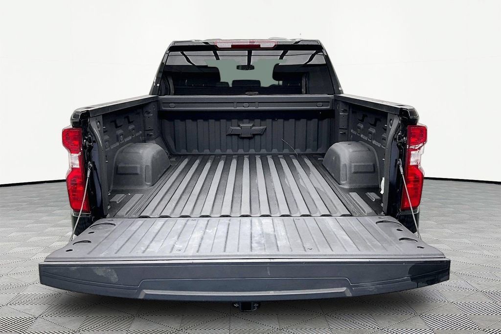 Used 2023 Chevrolet Silverado 1500 LT w/ Protection Package AWD/4WD image 18