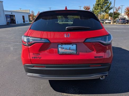 New 2026 Honda HR-V Sport image 8