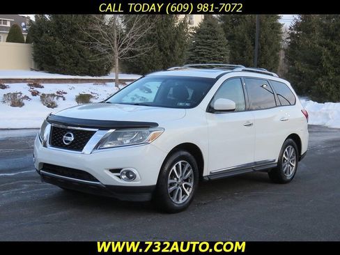 Used 2013 Nissan Pathfinder SL w/ SL Premium Pkg image 1