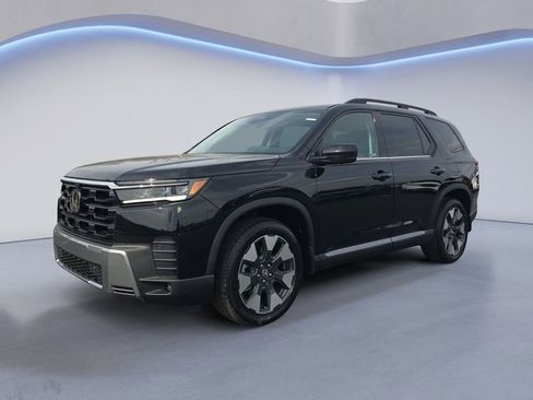New 2026 Honda Pilot Touring image 1