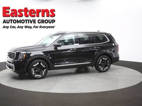 Used 2025 Kia Telluride S FWD image 58