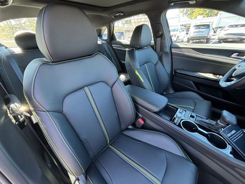 New 2026 Kia K5 GT FWD image 16