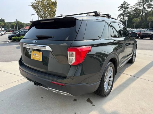 Certified 2023 Ford Explorer XLT w/ Equipment Group 202A RWD image 10