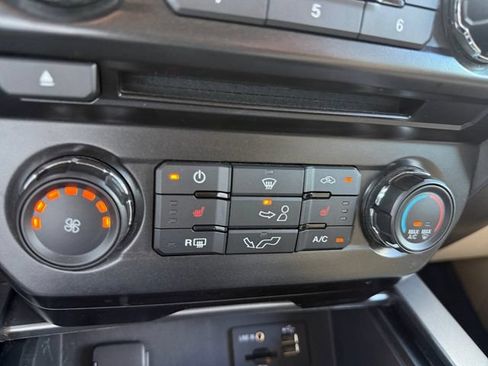 Used 2015 Ford F150 XLT w/ Equipment Group 302A Luxury RWD image 11