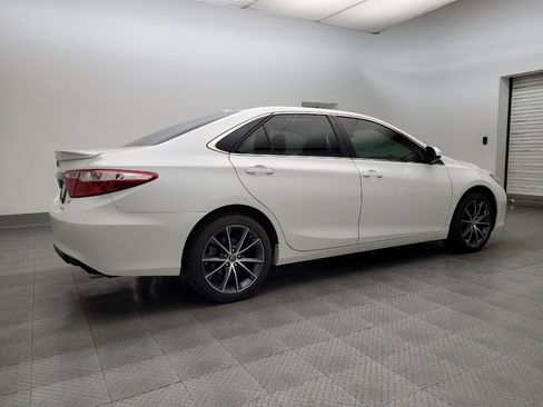 Used 2016 Toyota Camry XSE image 10
