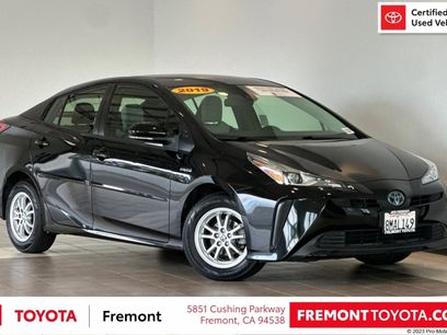 Certified 2019 Toyota Prius L Eco