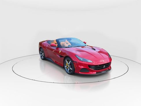 Certified 2022 Ferrari Portofino M RWD image 2