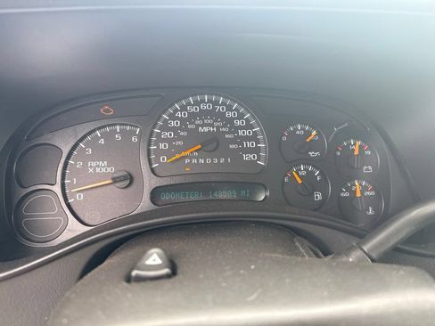 Used 2007 Chevrolet Silverado 1500 LT w/ Crew Cab Value Package RWD image 6
