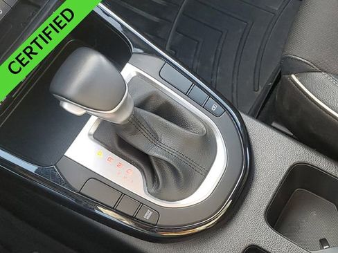 Used 2022 Kia Forte GT-Line w/ GT-Line Premium Package image 17