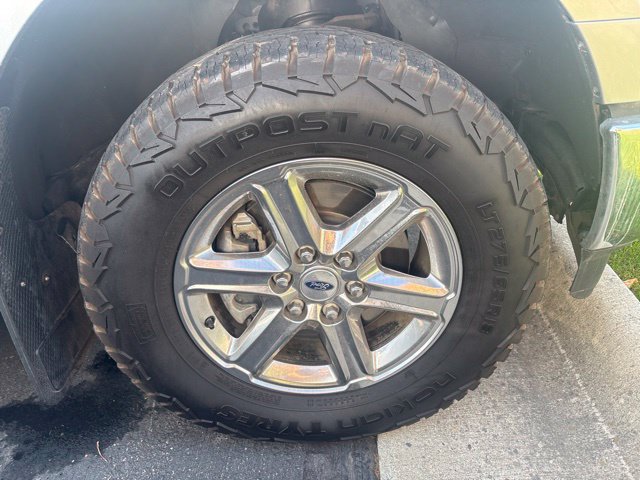 Used 2024 Ford F150 XLT w/ Tow/Haul Package AWD/4WD image 7