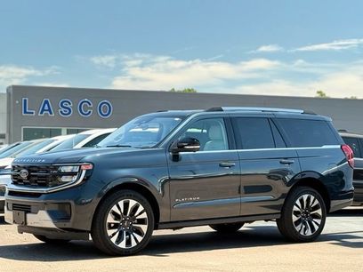 Used 2025 Ford Expedition Platinum w/ Driver's Package
